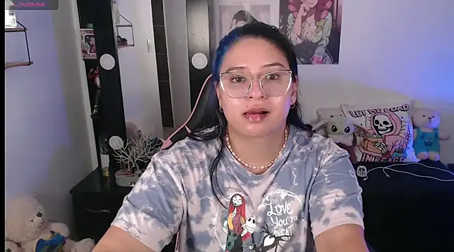 Snapshot of mollyshake1 chatting on January 9, 5:13 am mollyshake1 online show from January 9, 5:13 am