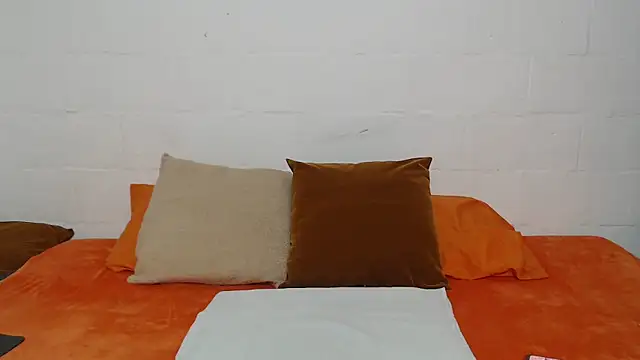 candy mature  online show from December 18, 11:55 pm