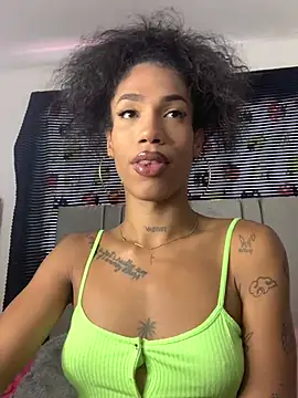 Snapshot of turabbitxx chatting on February 17, 3:42 pm turabbitxx online show from February 17, 3:42 pm