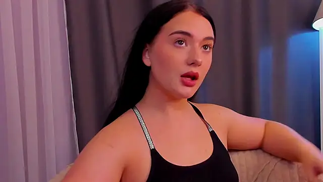 Snapshot of Grand_Vita chatting on October 6, 3:42 pm Grand Vita online show from October 6, 3:42 pm