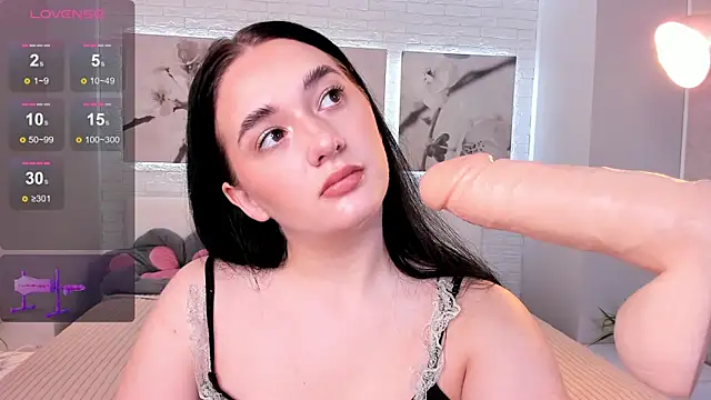 Snapshot of Grand_Vita chatting on November 1, 10:28 am Grand Vita online show from November 1, 10:28 am