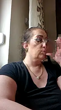 AvaLloyd online show from February 5, 12:27 pm