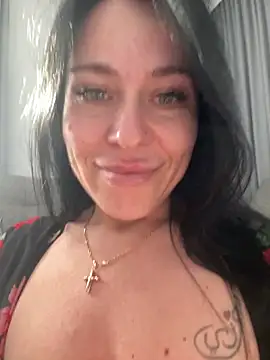 CuteNata online show from March 11, 1:06 pm