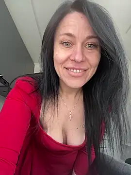 CuteNata online show from May 3, 11:05 am