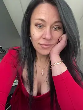 CuteNata online show from May 4, 11:06 am