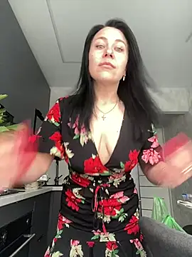 CuteNata online show from May 20, 11:05 am