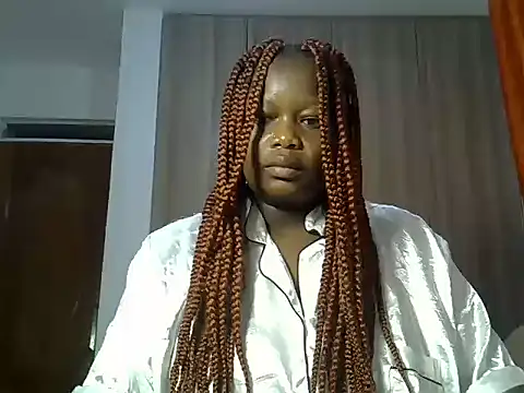 freaky juicy online show from October 17, 6:05 am