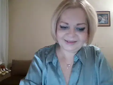 Snapshot of SofiyaPetrova chatting on December 7, 7:21 pm SofiyaPetrova online show from December 7, 7:21 pm