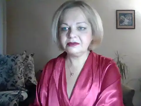Snapshot of SofiyaPetrova chatting on December 19, 5:51 am SofiyaPetrova online show from December 19, 5:51 am