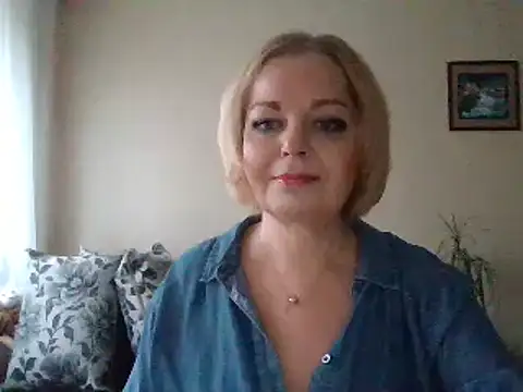 Snapshot of SofiyaPetrova chatting on December 21, 12:16 pm SofiyaPetrova online show from December 21, 12:16 pm