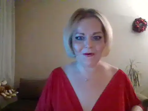 Snapshot of SofiyaPetrova chatting on December 27, 4:32 pm SofiyaPetrova online show from December 27, 4:32 pm