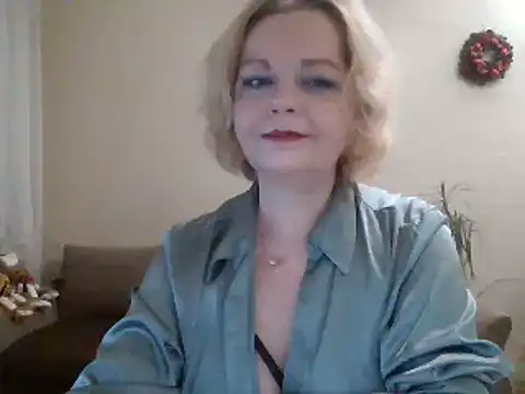 Snapshot of SofiyaPetrova chatting on February 1, 8:16 pm SofiyaPetrova online show from February 1, 8:16 pm