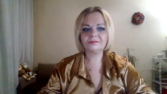 Snapshot of SofiyaPetrova chatting on February 5, 5:53 pm SofiyaPetrova online show from February 5, 5:53 pm