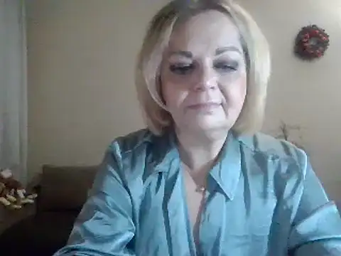 Snapshot of SofiyaPetrova chatting on February 11, 7:16 pm SofiyaPetrova online show from February 11, 7:16 pm