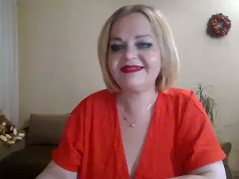 Snapshot of SofiyaPetrova chatting on February 23, 10:20 pm SofiyaPetrova online show from February 23, 10:20 pm