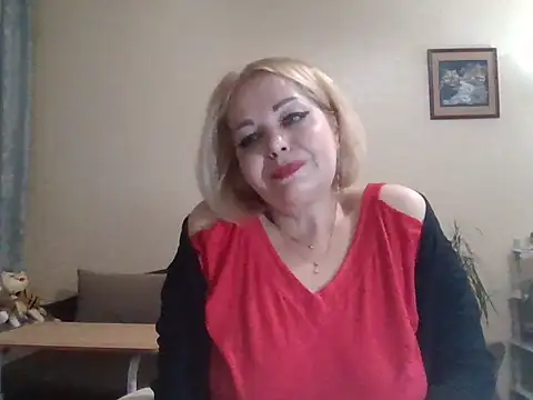 Snapshot of SofiyaPetrova chatting on November 1, 10:23 pm SofiyaPetrova online show from November 1, 10:23 pm