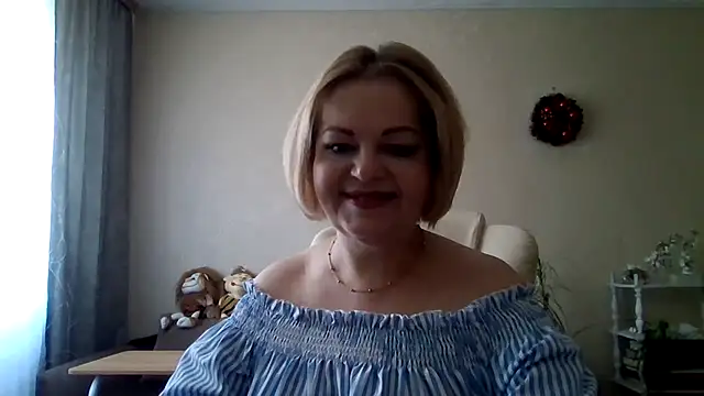 Snapshot of SofiyaPetrova chatting on March 9, 10:08 am SofiyaPetrova online show from March 9, 10:08 am