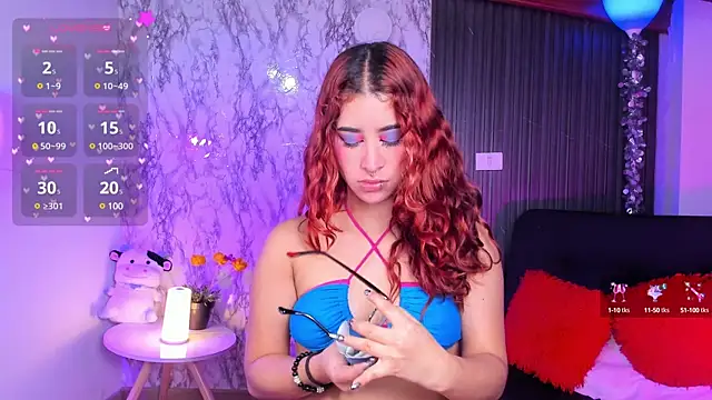 chloe blue online show from January 27, 11:54 am
