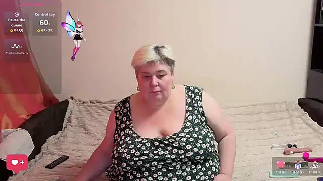 Snapshot of Baunti5555 chatting on October 30, 7:54 am Baunti5555 online show from October 30, 7:54 am