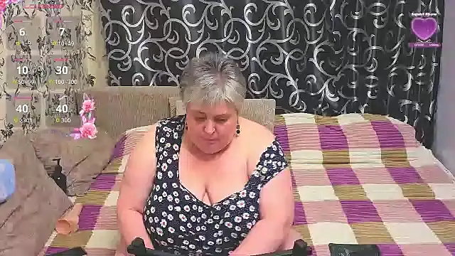 Baunti5555 online show from March 25, 7:31 pm