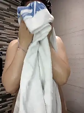 sweet--emily online show from December 5, 6:21 am