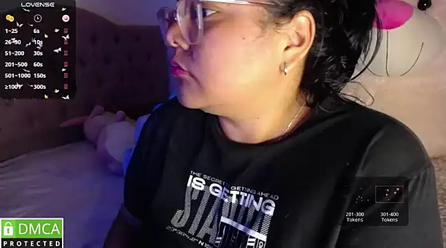 Snapshot of KittyHot20 chatting on February 23, 1:13 am KittyHot20 online show from February 23, 1:13 am