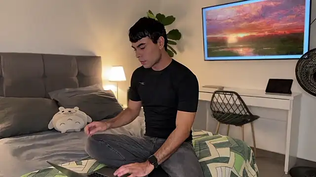 oliversstream online show from November 18, 1:55 am