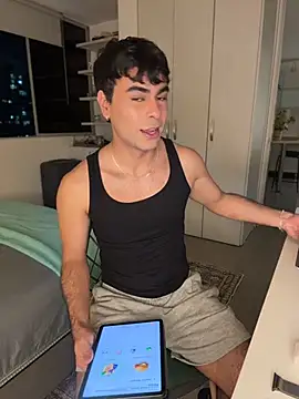 oliversstream online show from February 8, 2:37 am