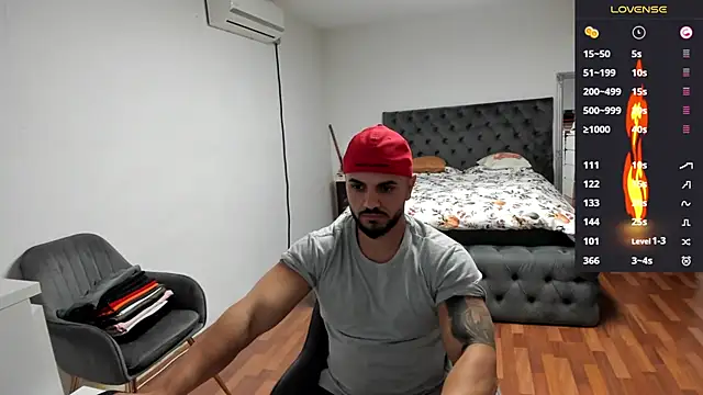 supermanboy94 online show from September 29, 6:29 am