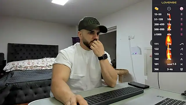 supermanboy94 online show from March 27, 6:41 am