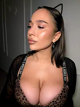 CardiSweetBaby online show from September 23, 4:54 pm