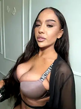 CardiSweetBaby online show from October 25, 11:51 am