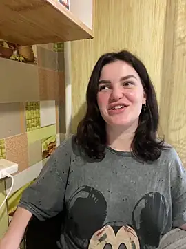 Snapshot of Karolina_llove chatting on March 3, 2:26 pm Karolina llove online show from March 3, 2:26 pm