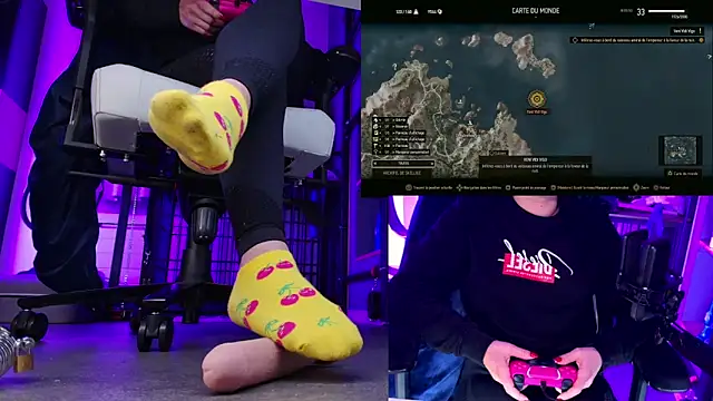 LadyPineapple online show from January 6, 3:19 pm
