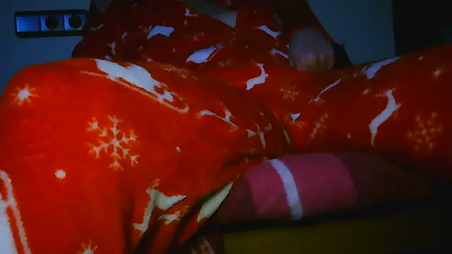 Snapshot of Everydayonli chatting on November 29, 8:50 am Everydayonli online show from November 29, 8:50 am