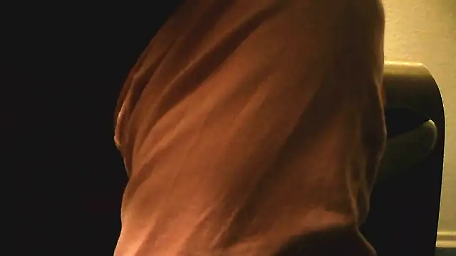 Snapshot of Everydayonli chatting on January 12, 12:16 am Everydayonli online show from January 12, 12:16 am