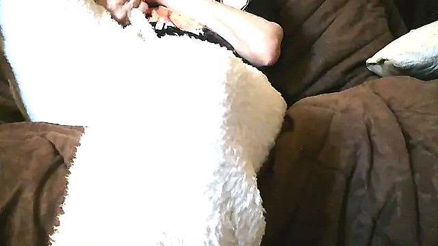 Everydayonli online show from February 28, 1:45 pm