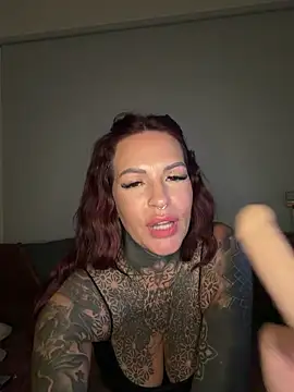 AileenInkOfficial online show from May 5, 8:06 pm