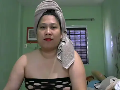 Snapshot of sweetsexysmile chatting on January 23, 2:02 am sweetsexysmile online show from January 23, 2:02 am