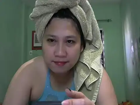 Snapshot of sweetsexysmile chatting on September 11, 1:06 am sweetsexysmile online show from September 11, 1:06 am