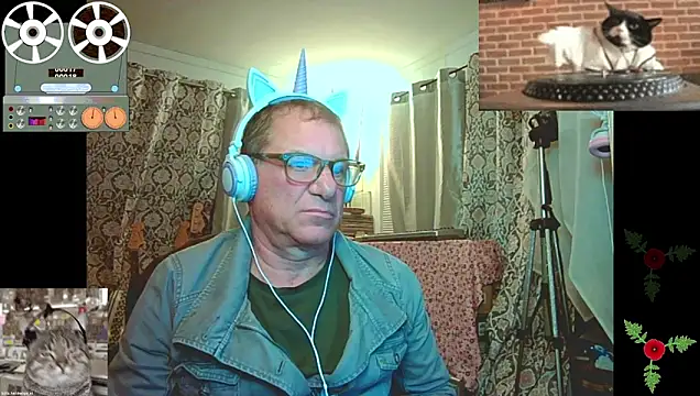 Snapshot of coryassman chatting on February 22, 9:52 am coryassman online show from February 22, 9:52 am