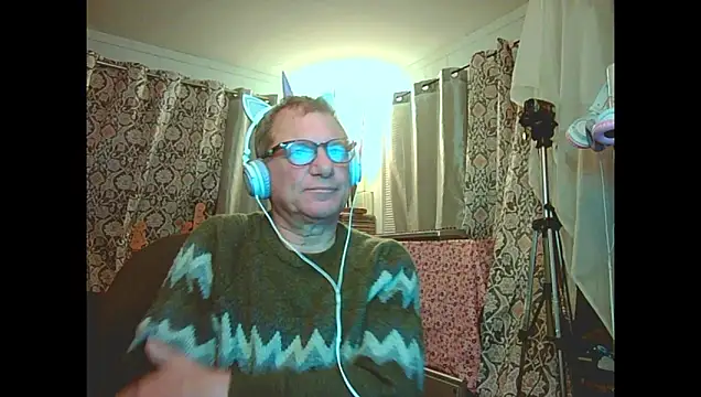 Snapshot of coryassman chatting on February 26, 11:31 am coryassman online show from February 26, 11:31 am