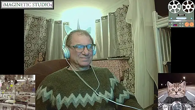 Snapshot of coryassman chatting on April 1, 5:41 am coryassman online show from April 1, 5:41 am