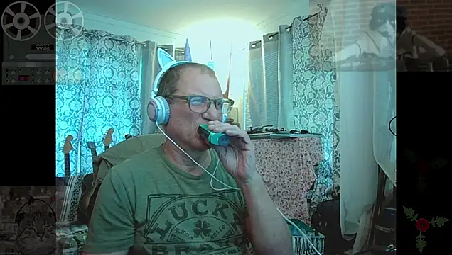 coryassman online show from June 5, 8:58 pm