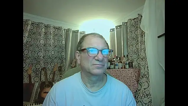 Snapshot of coryassman chatting on June 15, 10:50 am coryassman online show from June 15, 10:50 am