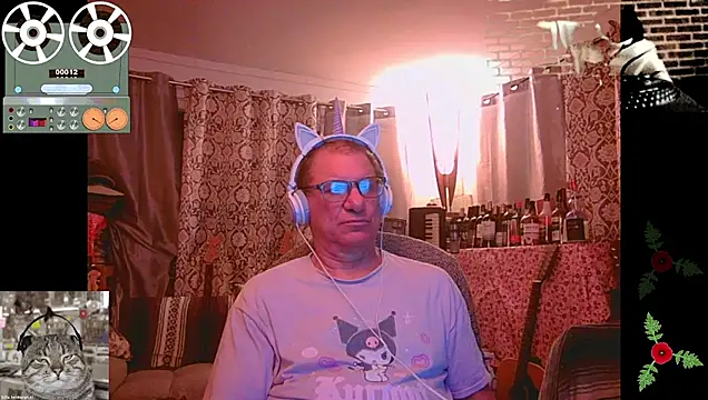 Snapshot of coryassman chatting on July 22, 6:05 am coryassman online show from July 22, 6:05 am