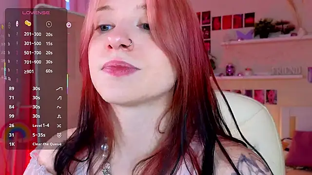 arielabradberry online show from October 4, 11:19 am