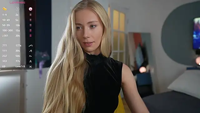 Snapshot of Vika54784 chatting on January 31, 3:22 pm Vika54784 online show from January 31, 3:22 pm