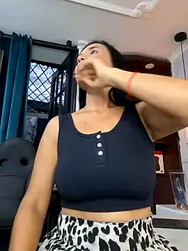 Snapshot of Angel_Perv chatting on March 10, 11:21 am Angel Perv online show from March 10, 11:21 am