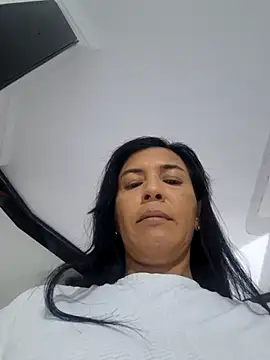 Snapshot of Angel_Perv chatting on September 18, 11:01 am Angel Perv online show from September 18, 11:01 am